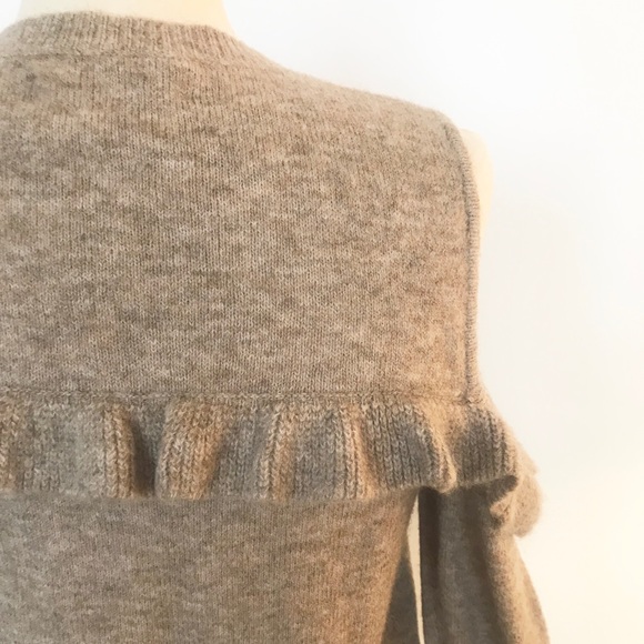LOFT cold shoulder tan ruffle sweater size small - Picture 3 of 6